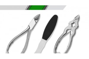Nail Nippers and Nail Cutters (16)